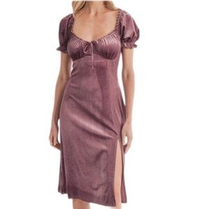All in Favor Puff Sleeve Crushed Velvet Dress Plum Size Small NWT